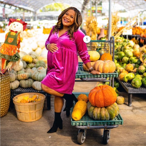 MAGENTA Velvet Button Down Dress - Picture 7 of 7